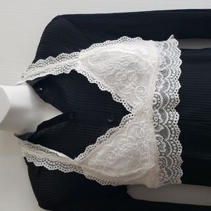 NWT Francesca's Lace Racer Back Bra